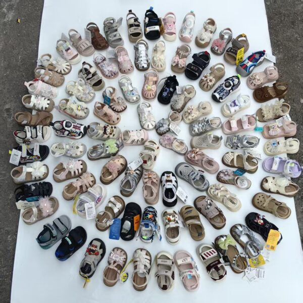 Mixed Baby Shoes — 2613R6114