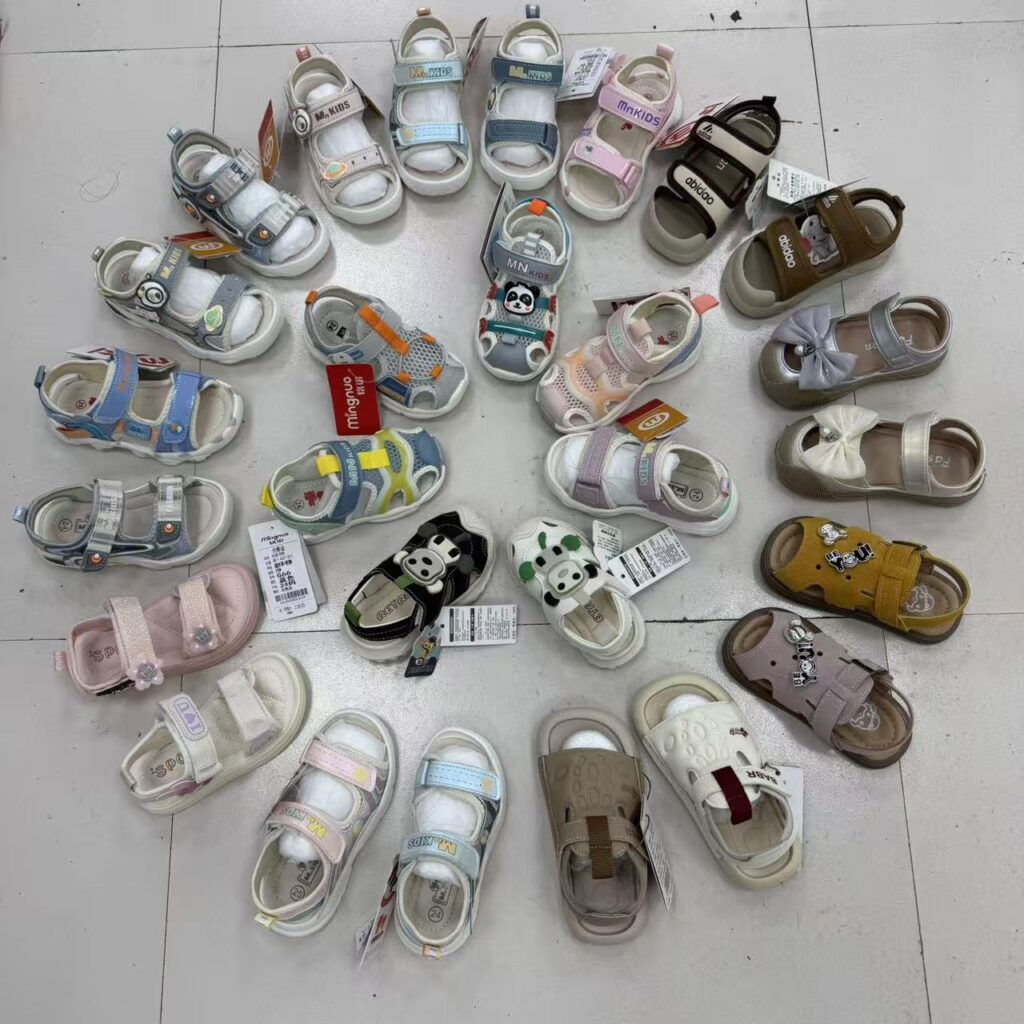 Mixed Baby Shoes — 2612R906