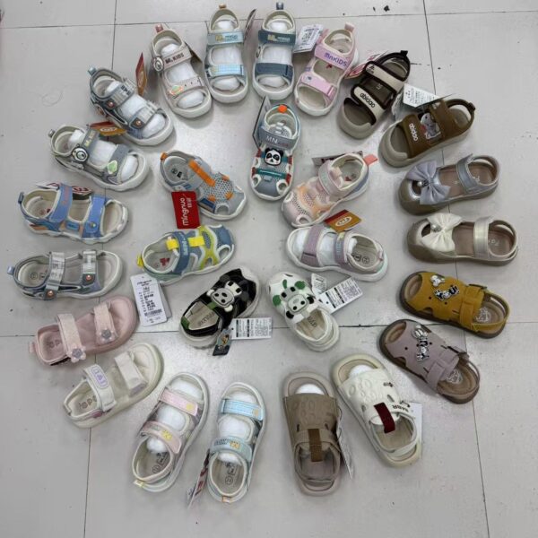 Mixed Baby Shoes — 2612R906