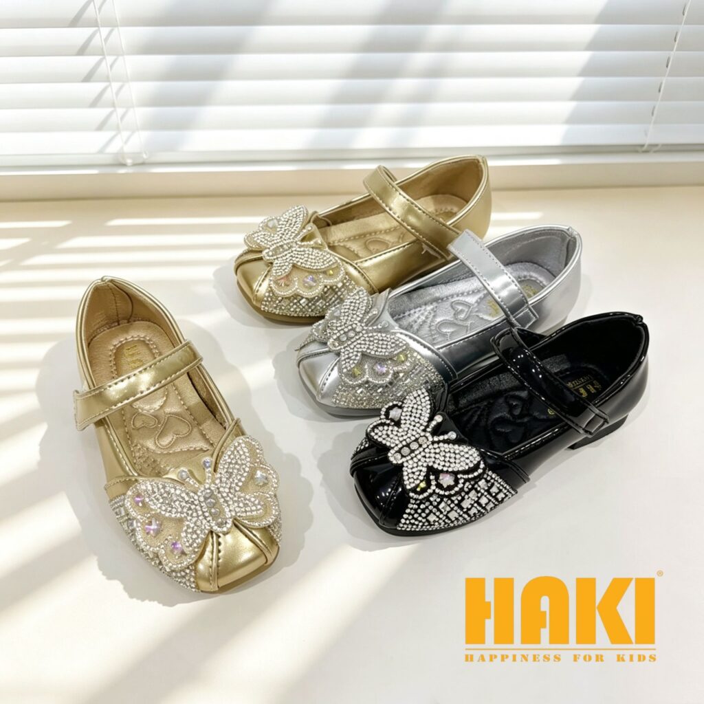 Beaded Flat Shoes — HKL815