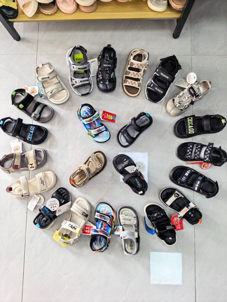 Mixed Sandals — 2614R1005
