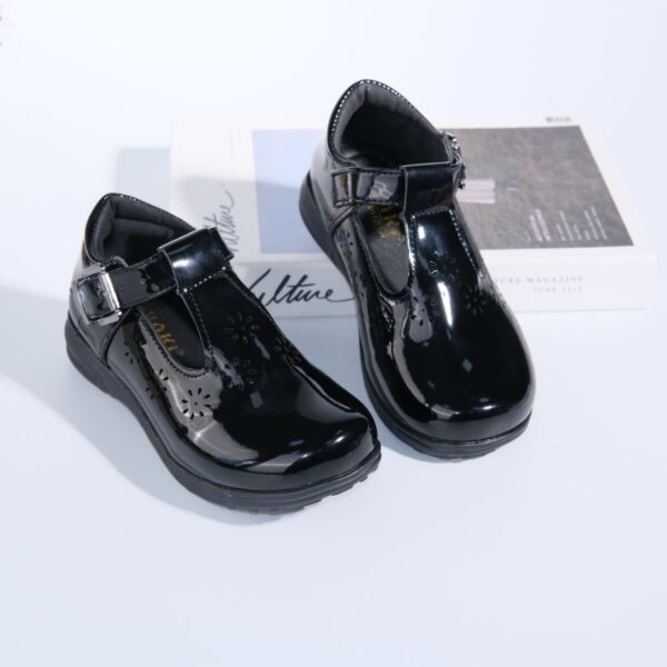Girls School Shoes — HKL109N