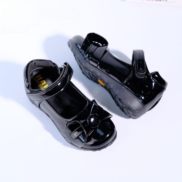 Girls School Shoes — HKL101