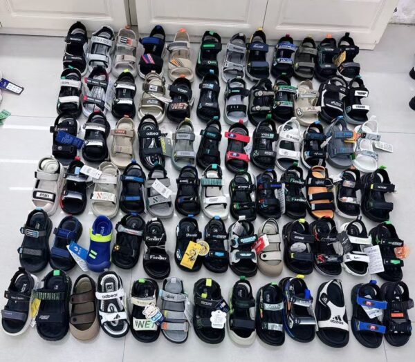 Mixed Sandals — 2608R7120