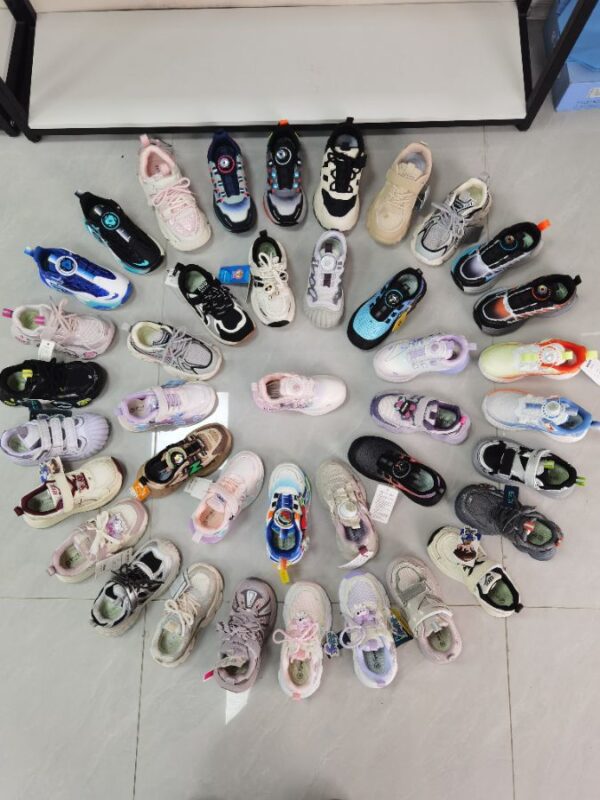 Mixed Sports Shoes — 2605R1010