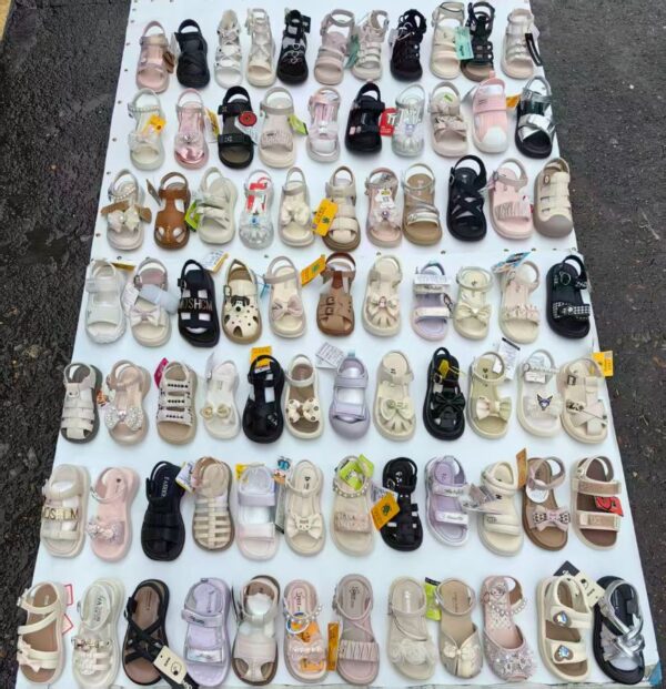 Mixed Sandals — 2609R6101
