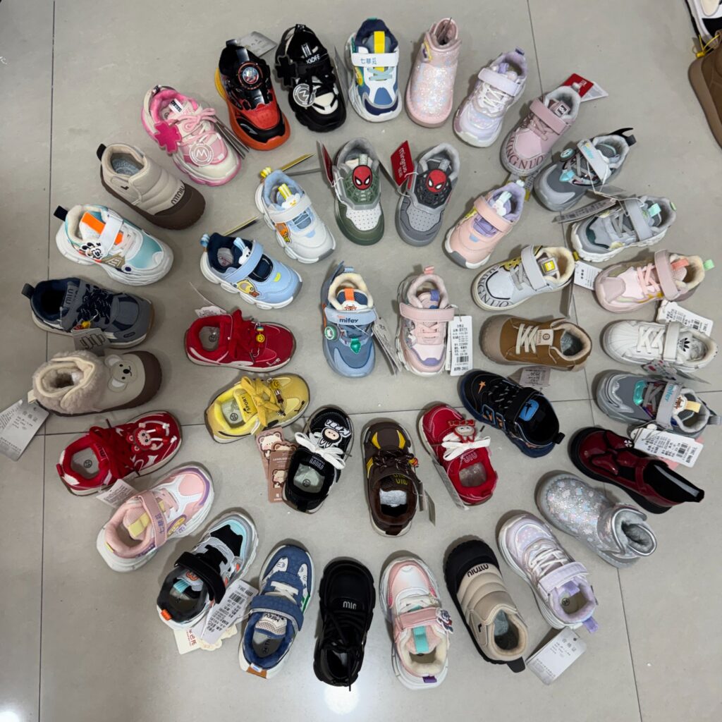 Mixed Baby Shoes — 2617R218