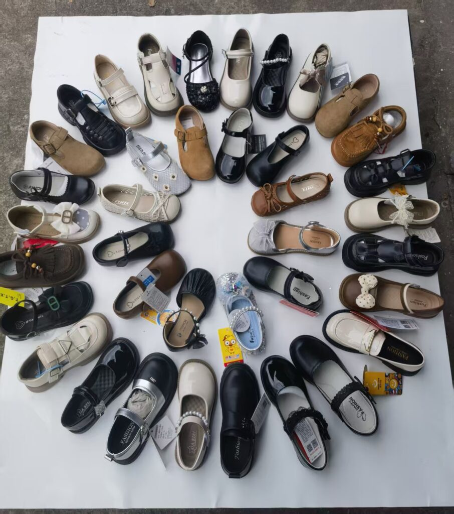 Mixed Flat Shoes — 2613R4410
