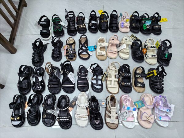 Mixed Sandals — 2612R1021