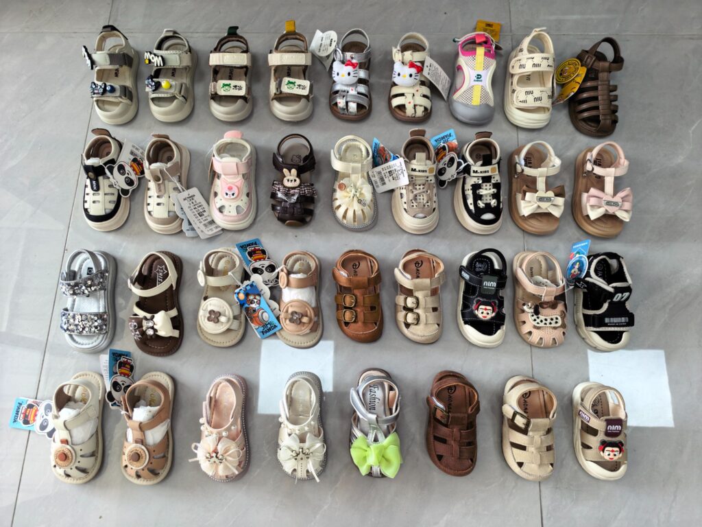 Mixed Baby Shoes — 2617R1010
