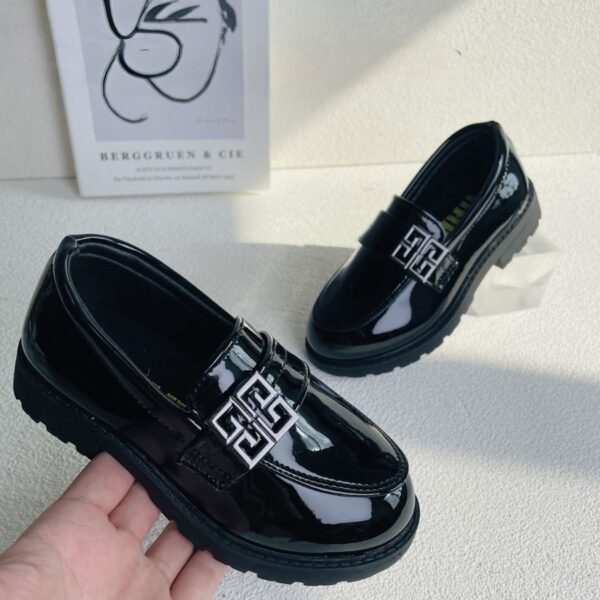 Pointed-Toe Dress Shoes — HKCP02
