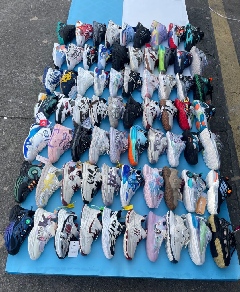 Mixed Sports Shoes — 2607R7904