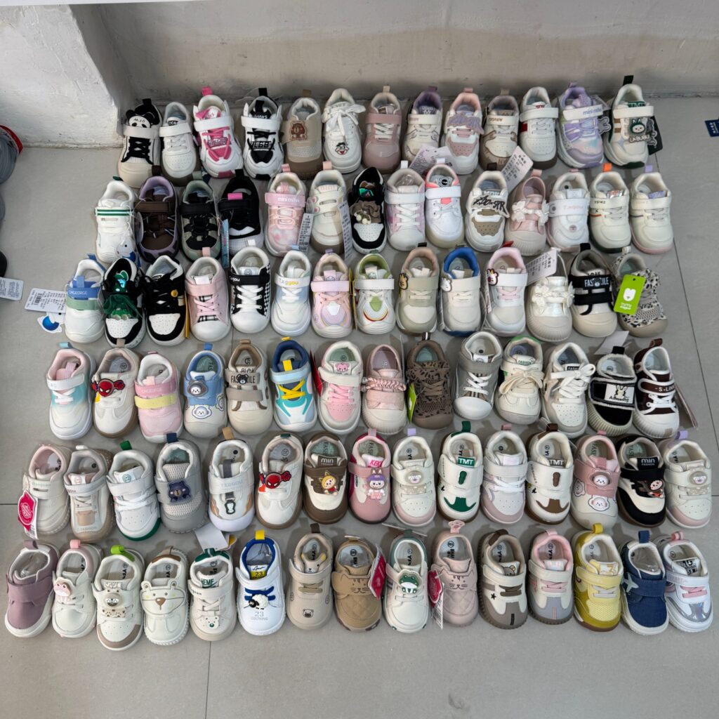 Mixed Baby Shoes — 2620R207