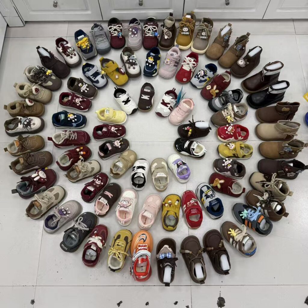 Mixed Baby Shoes — 2620R919