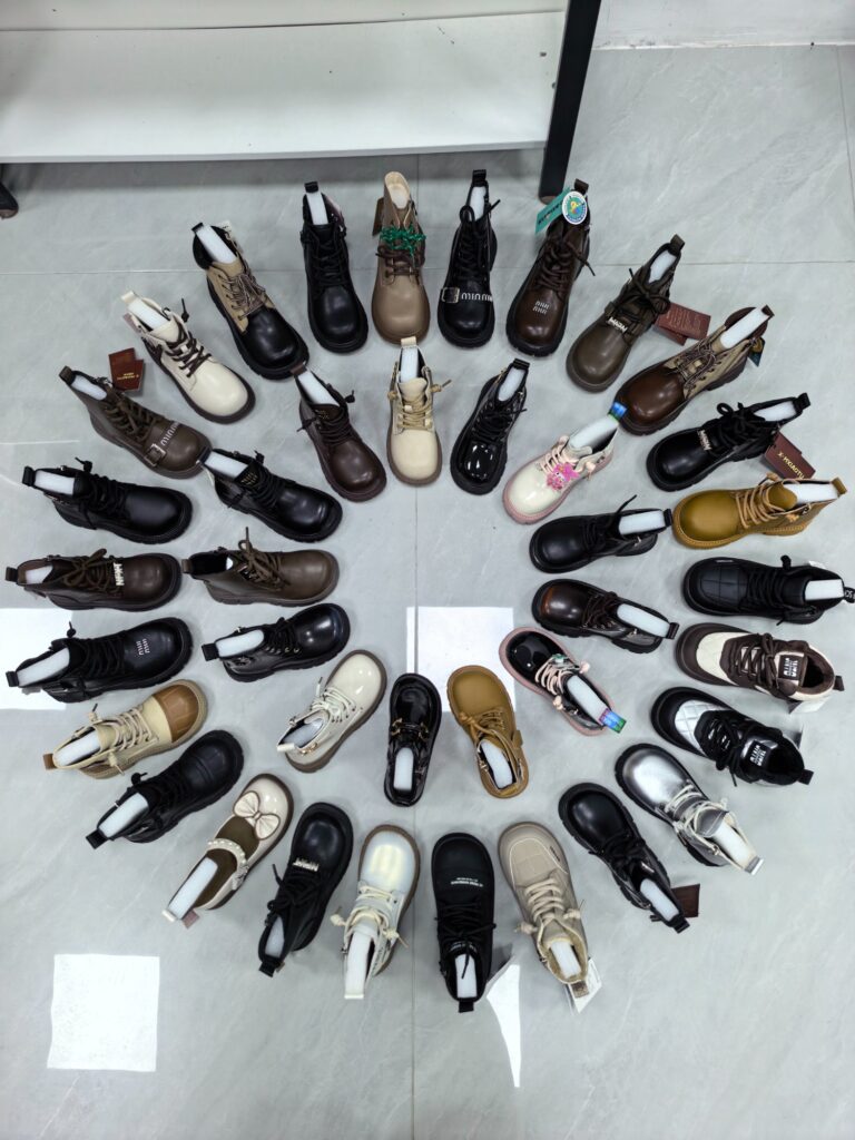 Mixed Boots — 2621R1003