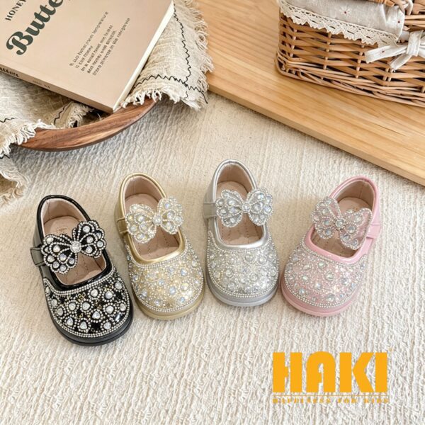 Light-Up Shoes — HKL905